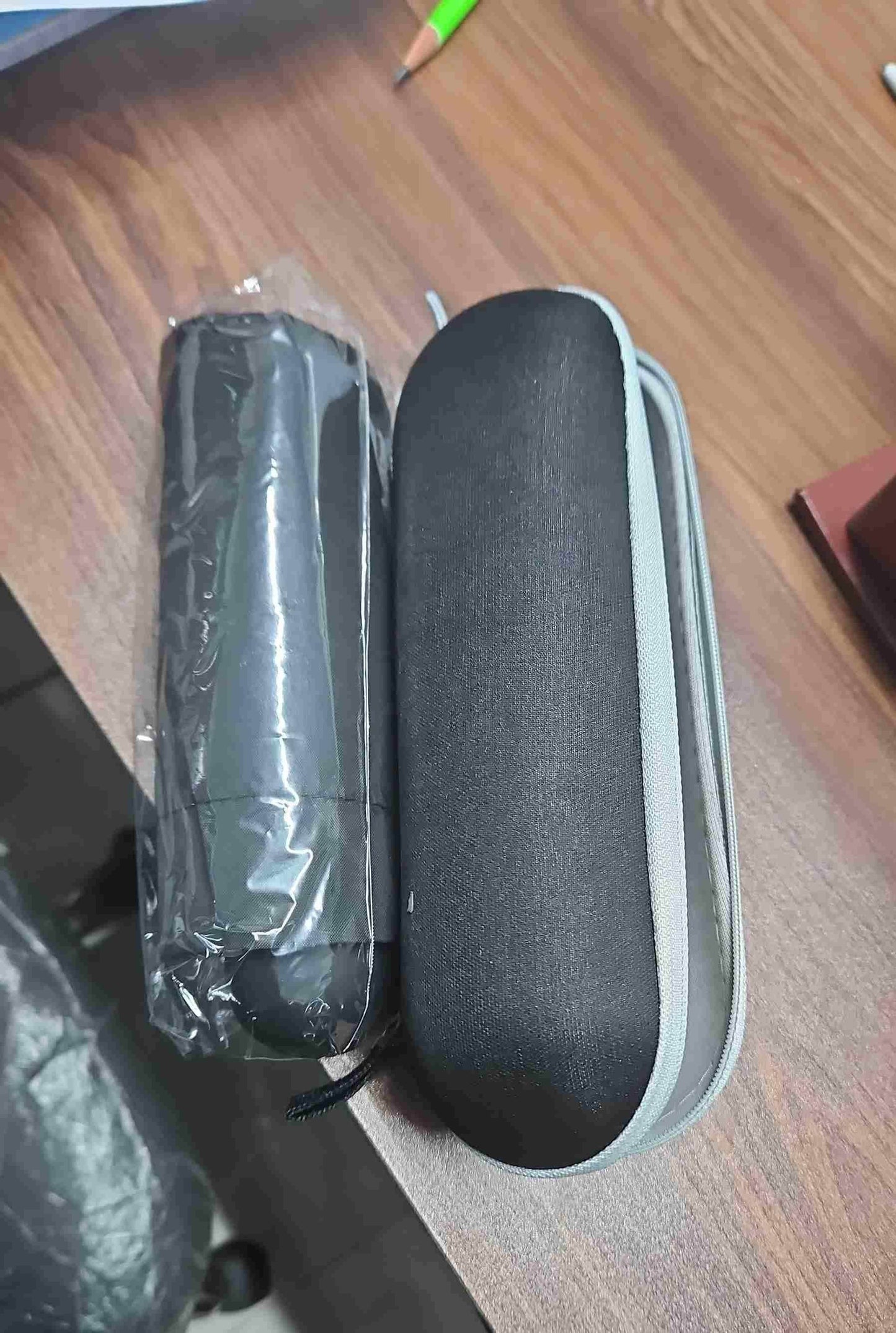 Mini Umbrella with Case for Men & Women (Manual Open) - Best Deals at BeSh Deals®