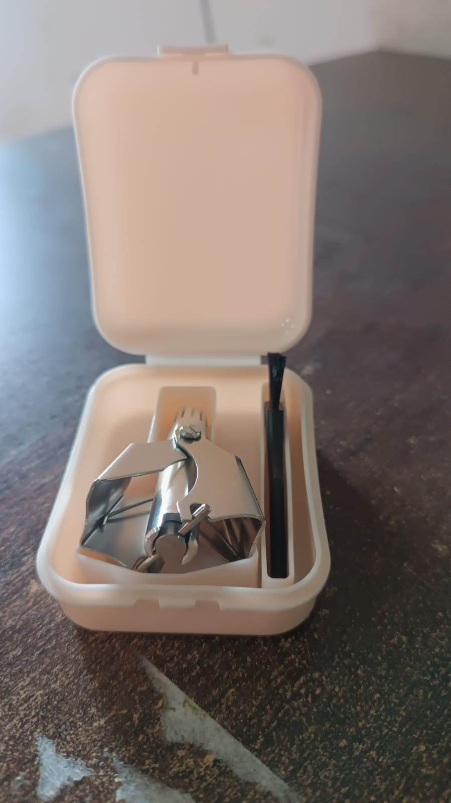 Nose Hair Clipper Stainless Steel Hair Remover (1 Pc With Brush Plastic Case) - Best Deals at BeSh Deals®