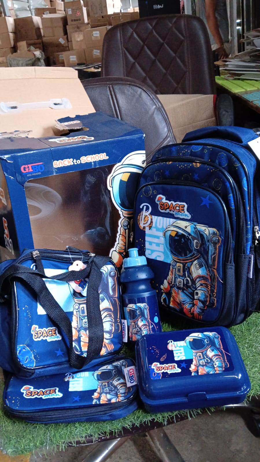 5 In 1 School Bag Includes Lunch Bag 14 Inch School Bags Water Bottle Pencil Case In Box Packing (1 Set Mix Color)) - Best Deals at BeSh Deals®