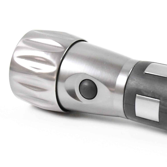 Aluminium Ledxenon Rubber Grip Handtourch (31.5v Aaa Batteries Not Included)