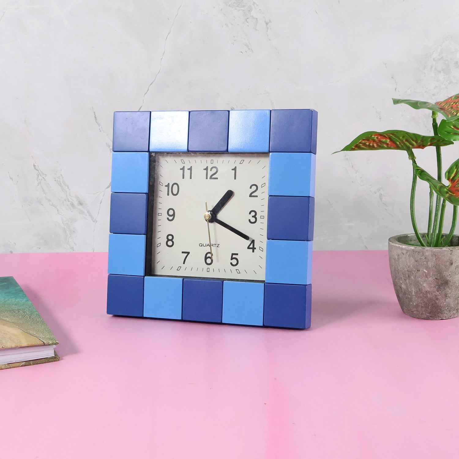 Square Quartz Table Clock - (1 Pc)