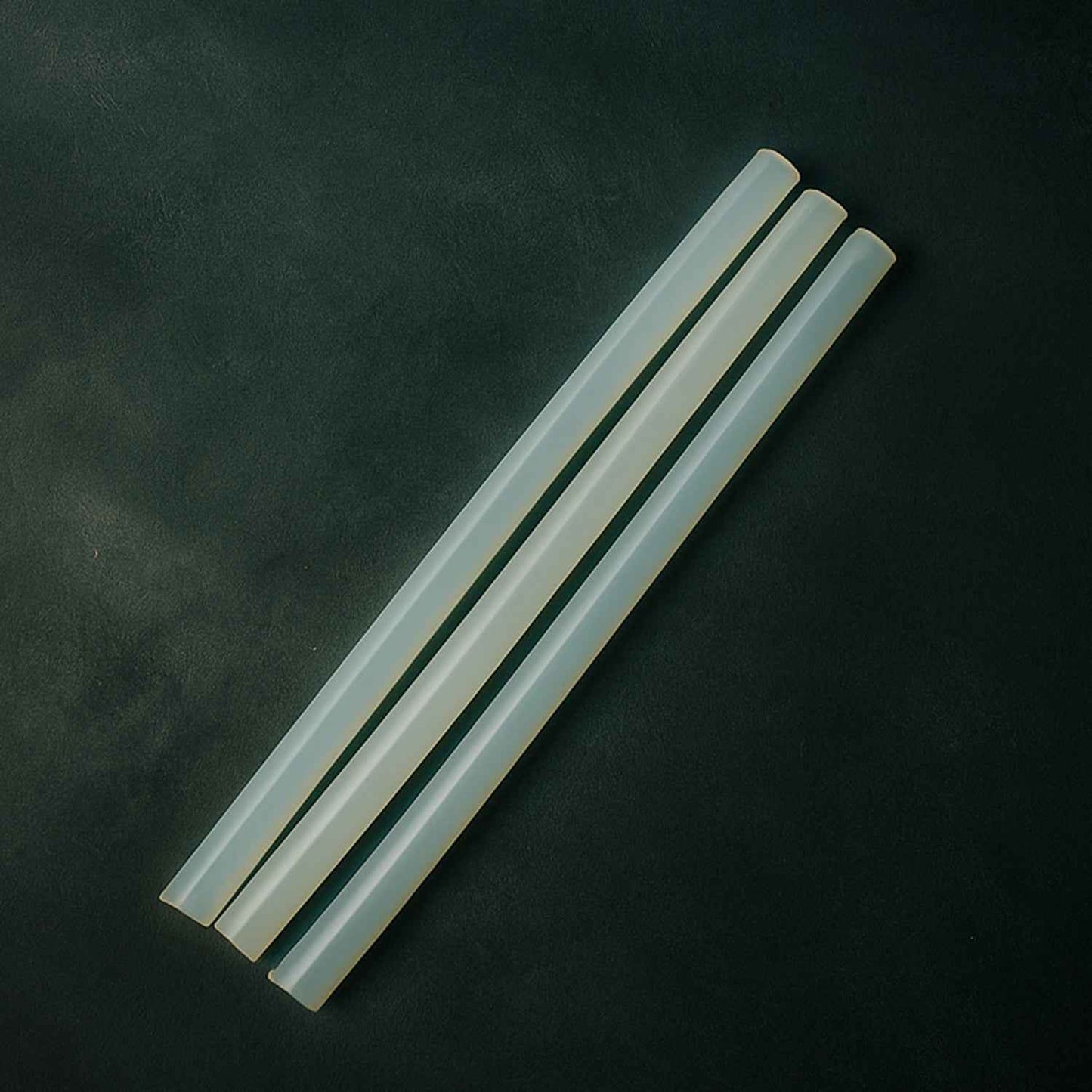 Hot Melt Glue Sticks For Glue Gun  20 Cm Long
