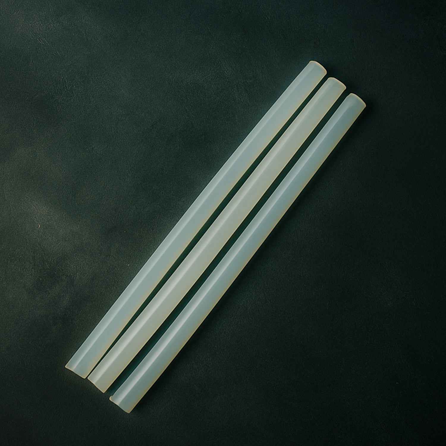 Hot Melt Glue Sticks For Glue Gun  20 Cm Long