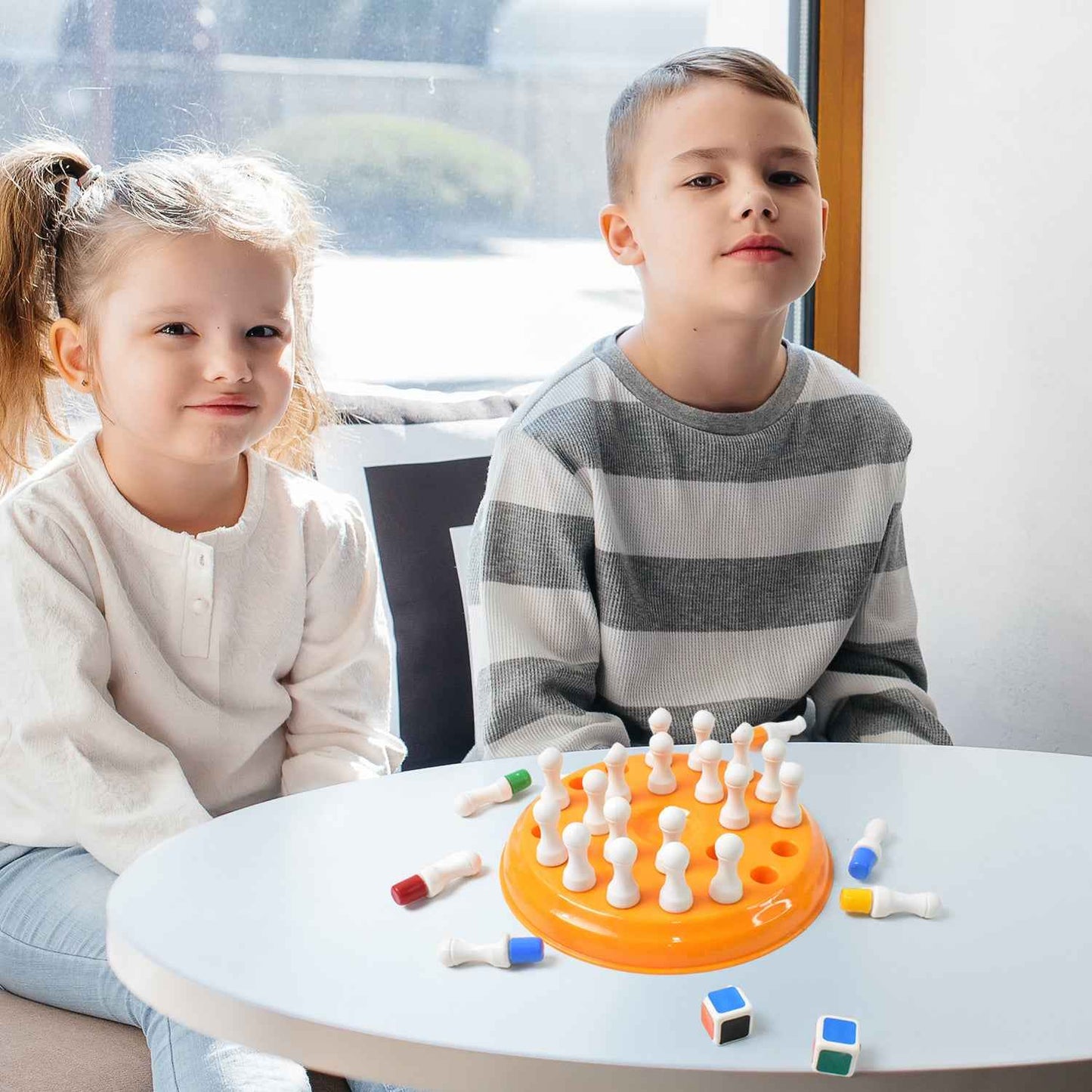 Plastic Brain Teaser Memory Chess Game (1 Set)