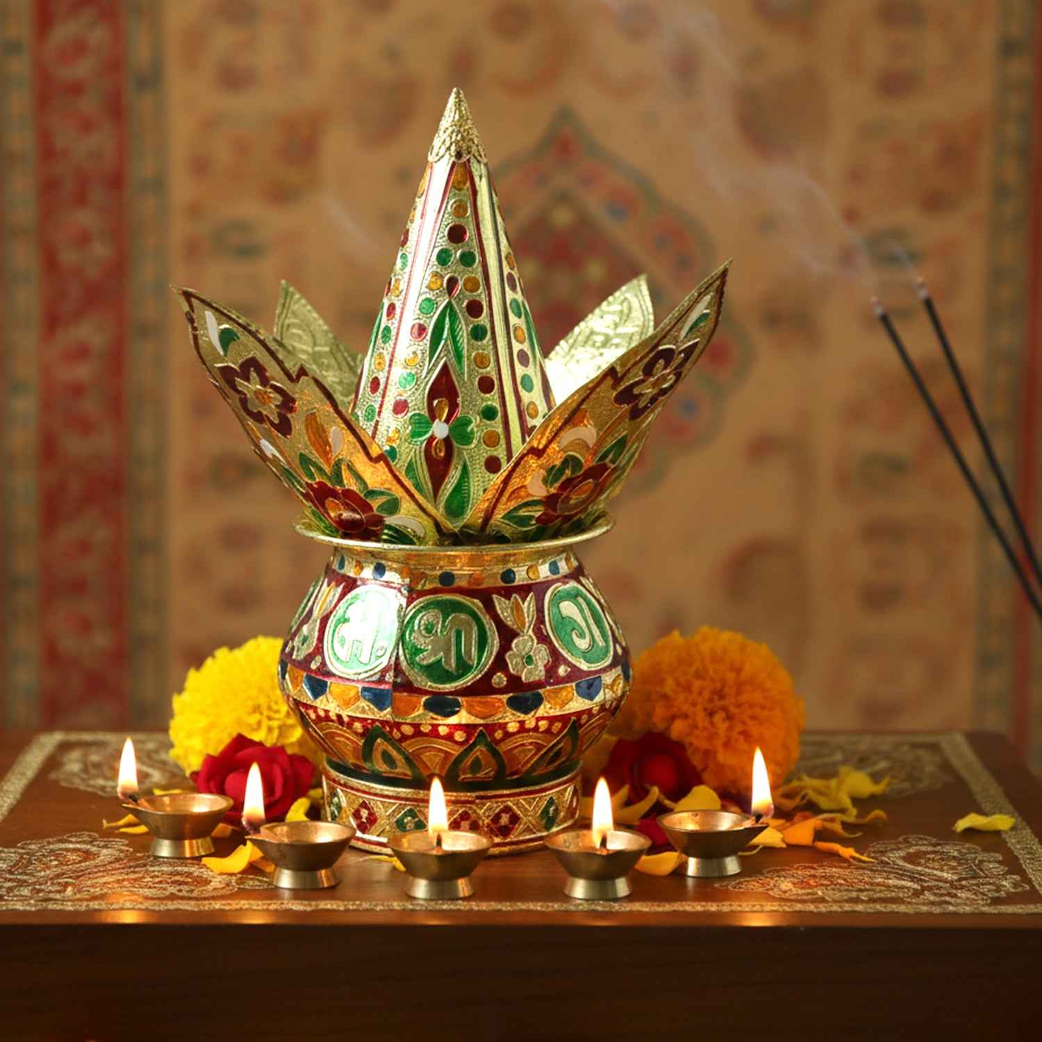 Traditional Decorative Pooja Kalash (1 Set)