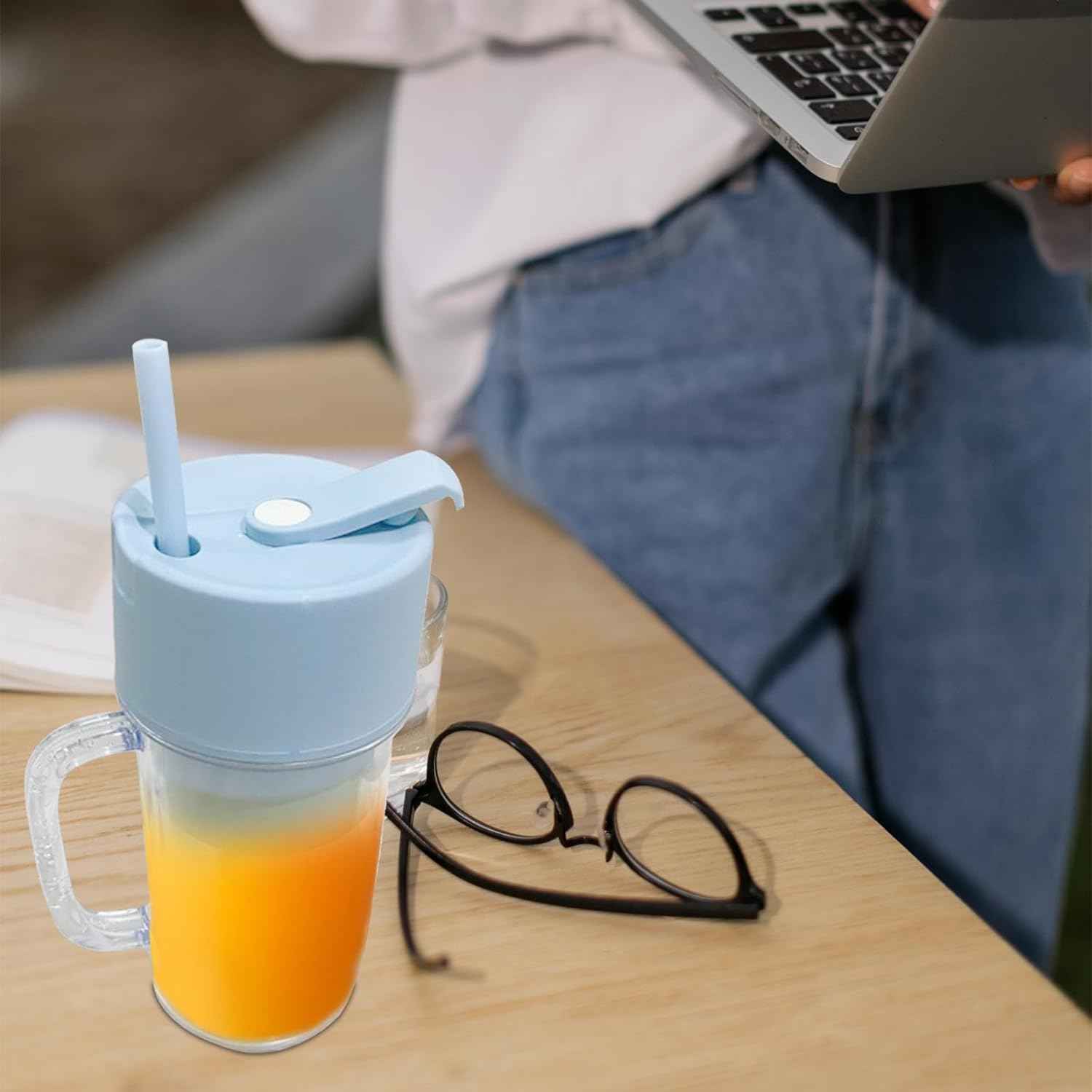 2 In1 Portable Crusher Juicer With Handle Straw For Smoothie Sipper USB Rechargeable (340 Ml) 6 Stainless Steel Blades Compact Juicer Mixer Juicer Portable Fresh Juice Blender Portable Electric Juicer ( 340 Ml ) - BeSh Deals®