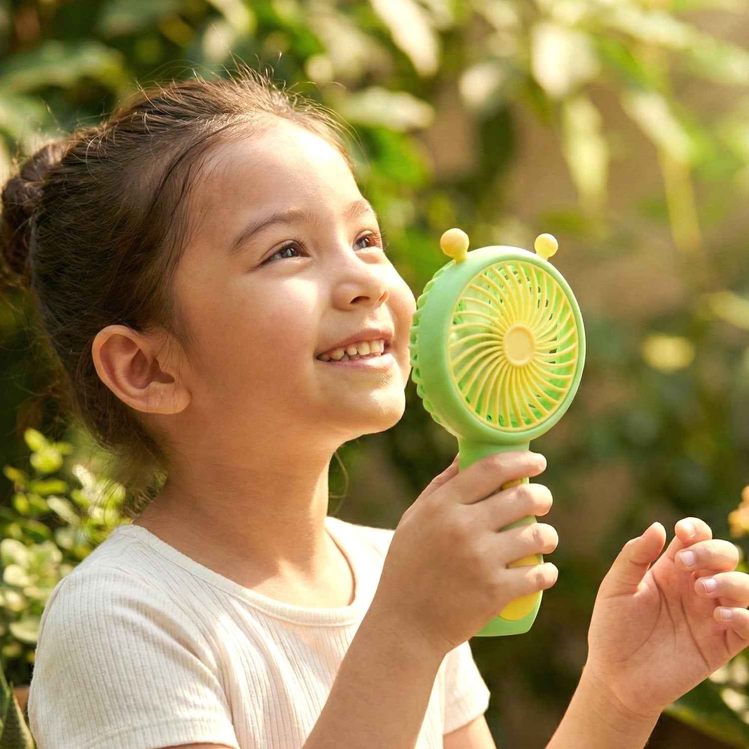 Cute Cartoon Style Rechargeable Mini Handheld Fan (1 Pc)