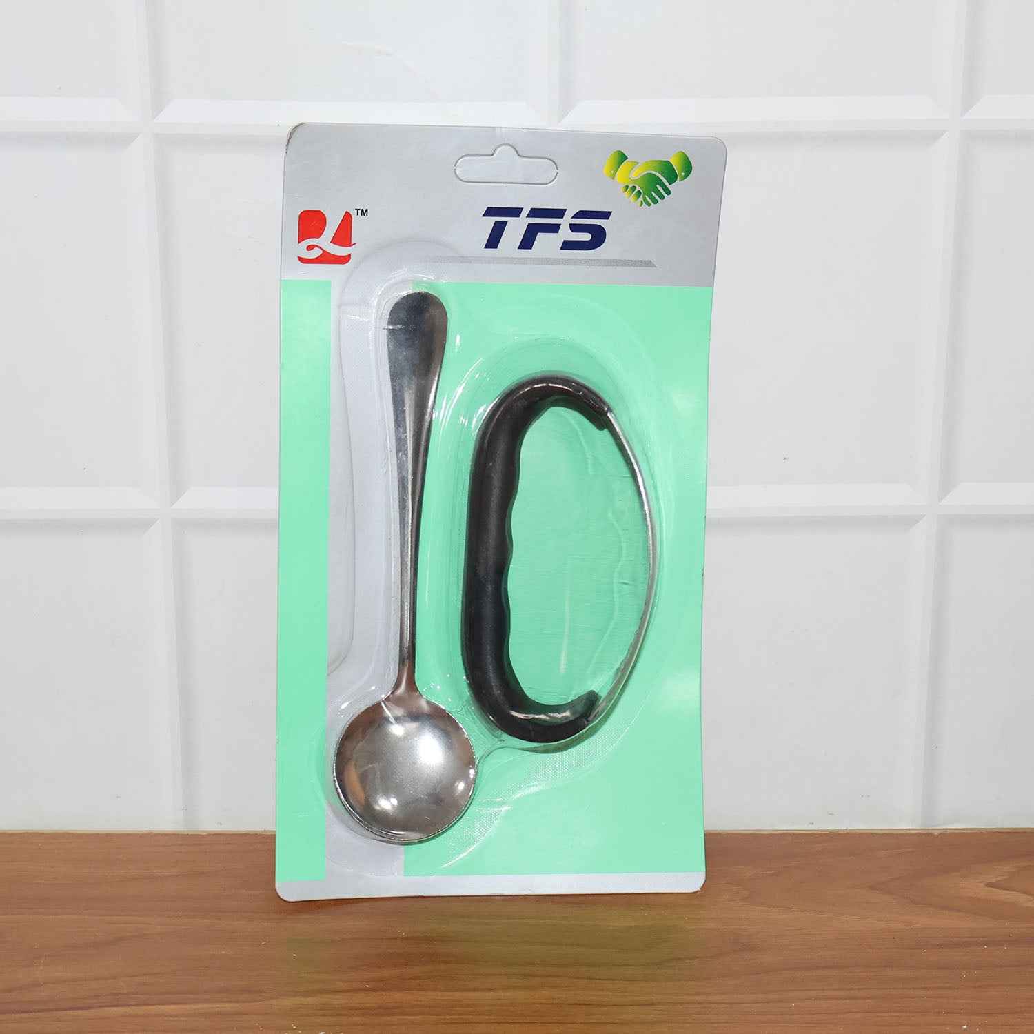Heavy-duty Garlic Press Tool With Spoon Set (2 Pc Set)