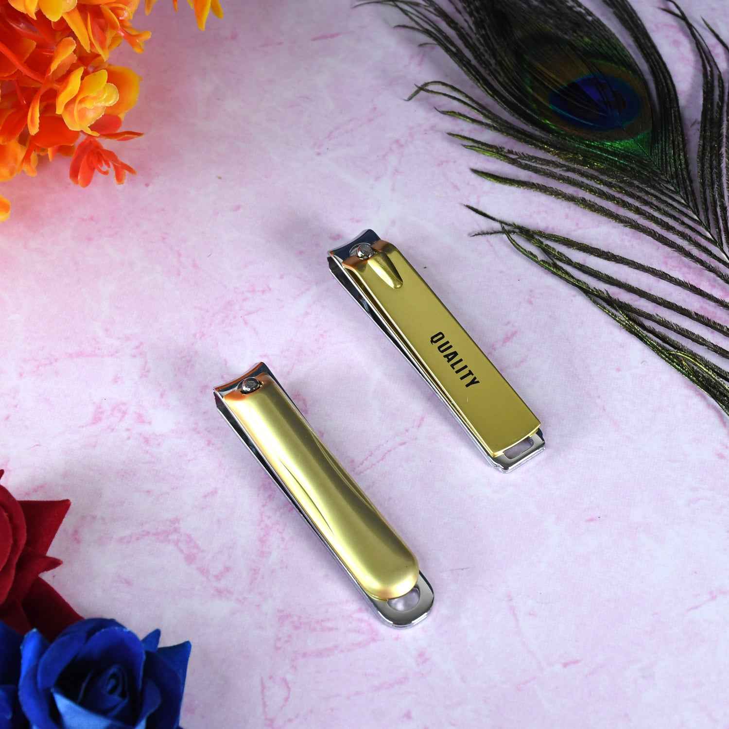 Stainless Steel Folding Portable Large Nail Clippers With Nail File (1 Pc)