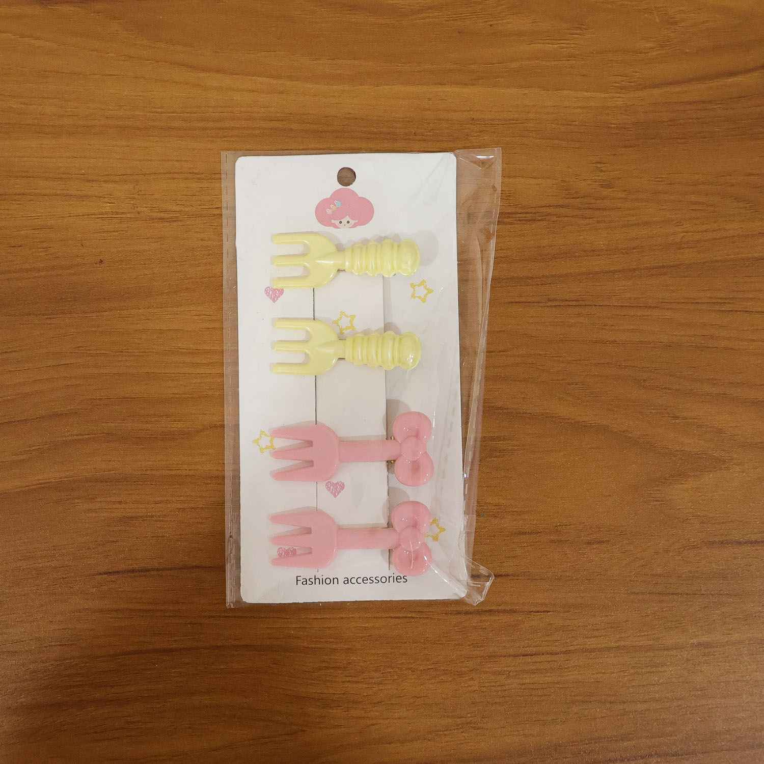 Cute Mini Fork Shaped Hair Clips Set For Girls And Women (4 Pc)