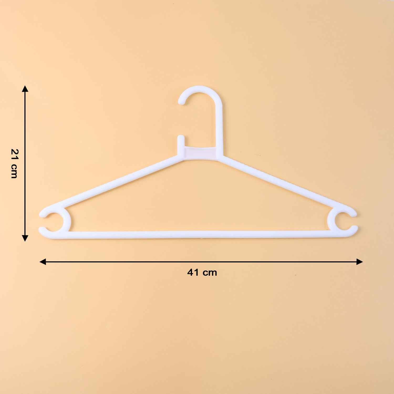 Plastic Clothes Hangers  Set Of 6