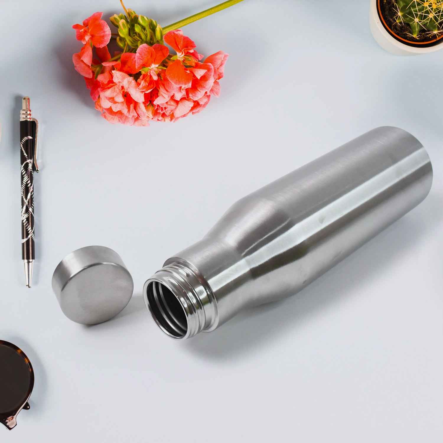 Stainless Steel Double Wall Vacuum-insulated Drink Water Bottle (1000 Ml Approx)