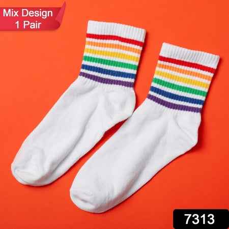 1pair Socks Printed Trendy Multiple Designer Socks (3 Different Size  Mix Design)