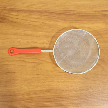 B-grade Medium Size Fine Mesh Kitchen Strainer (1 Pc)