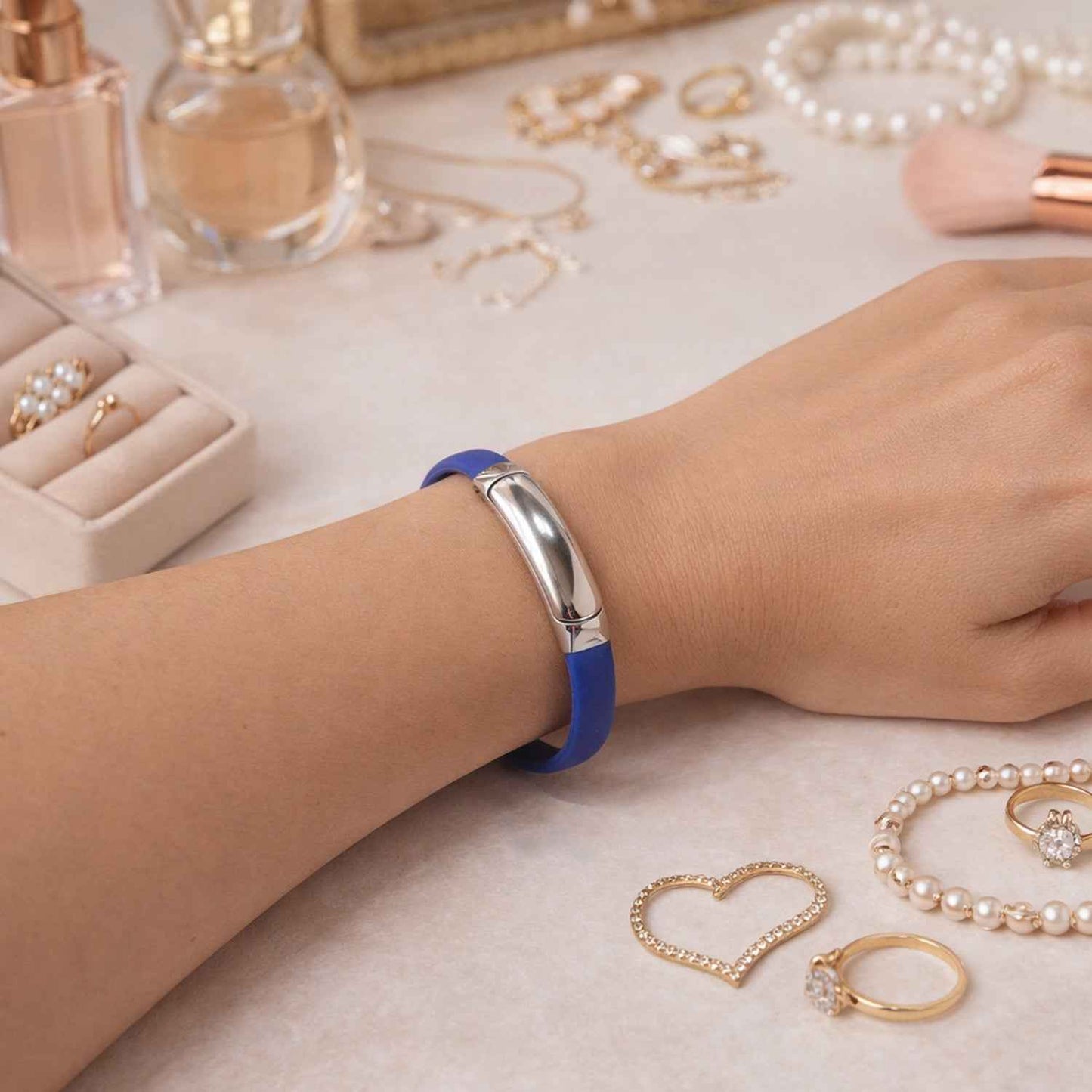 Premium Fancy Wrist Bracelet (1 Pc)