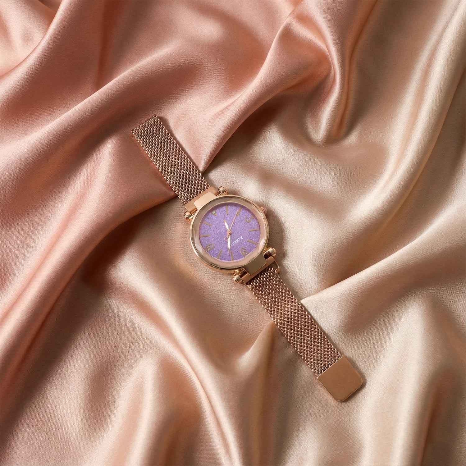 Elegant Rose Gold Mesh Strap Analog Wrist Watch For Women (1 Pc)