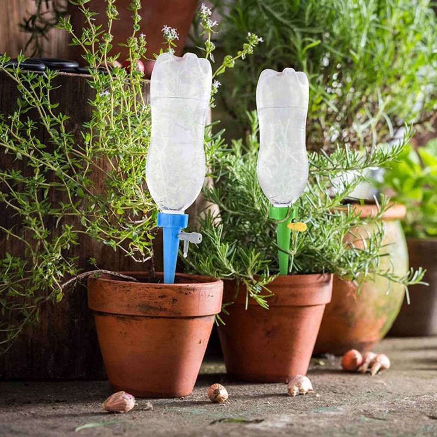 7412 Plant Watering Spikes Self Watering Spikes Water Dripper For Plants Adjustable Plant Watering Devices With Slow Release Control Valve Switch (1pc)