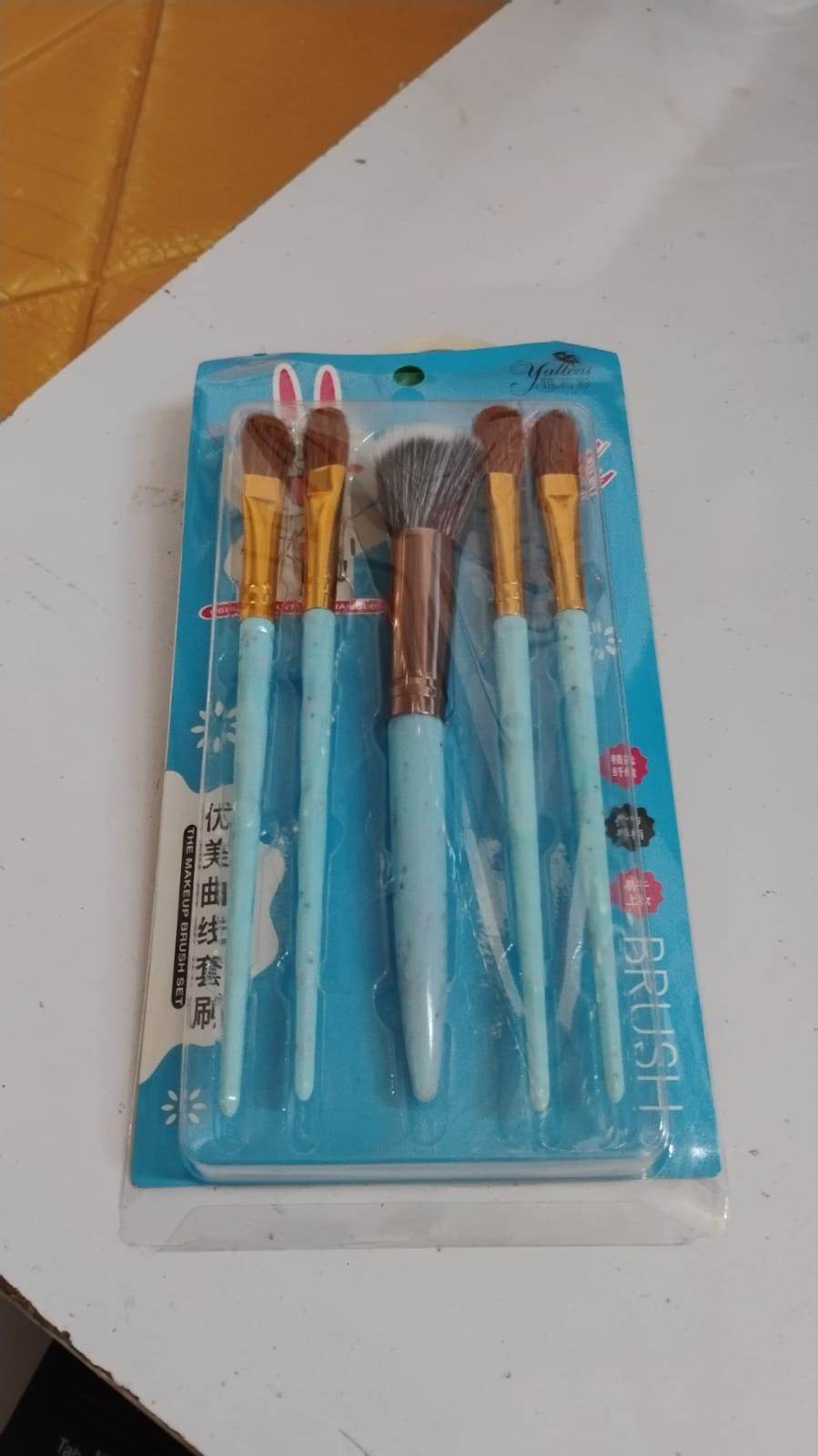 5pc Makeup Brush Tools Kit (5 Pcs Set  Mix Color) - Best Deals at BeSh Deals®