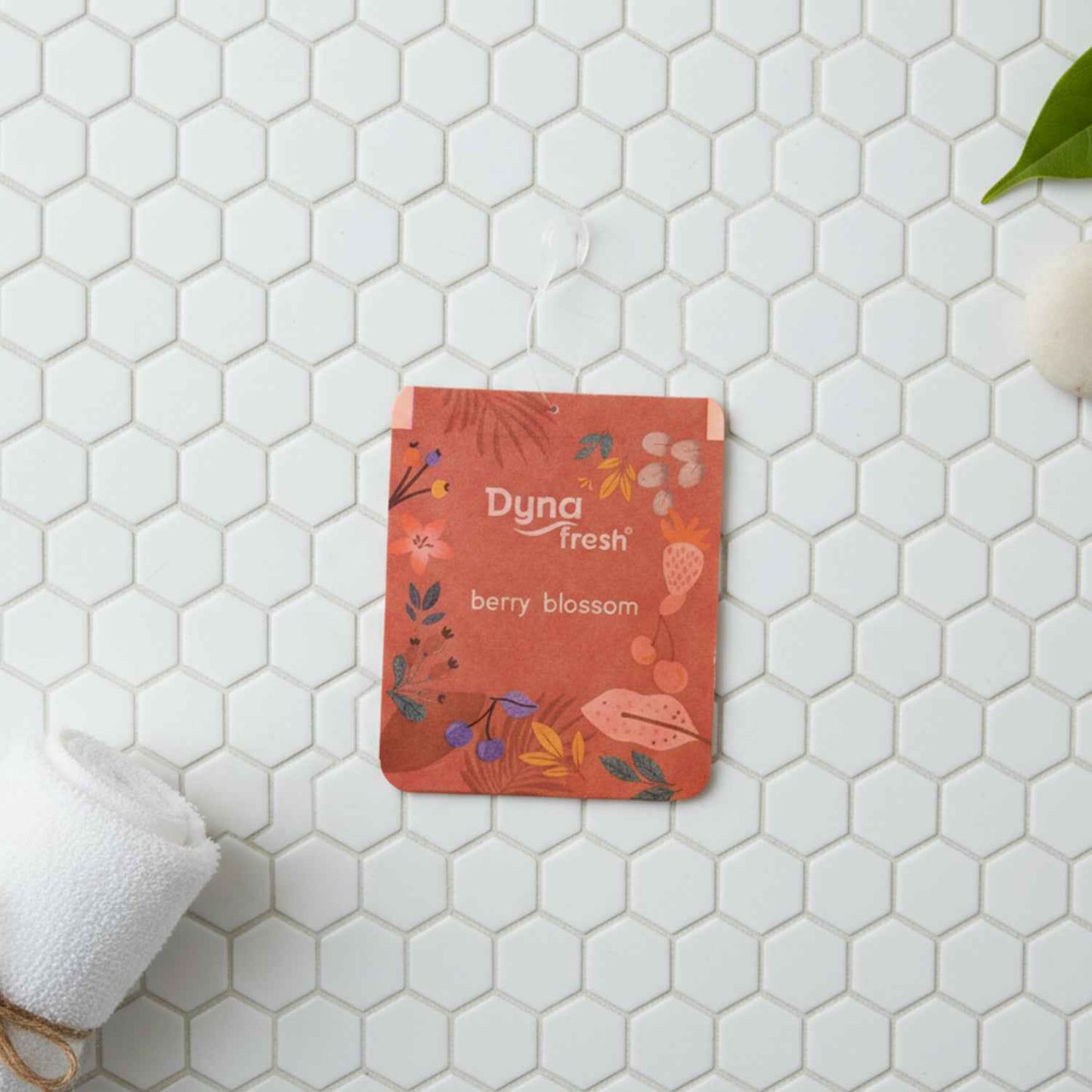 Hanging Bathroom Berry Blossom Air Freshener Gel (1 Pc 10 Gm)