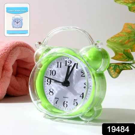 Classic Quartz Alarm Clock (1 Pc)
