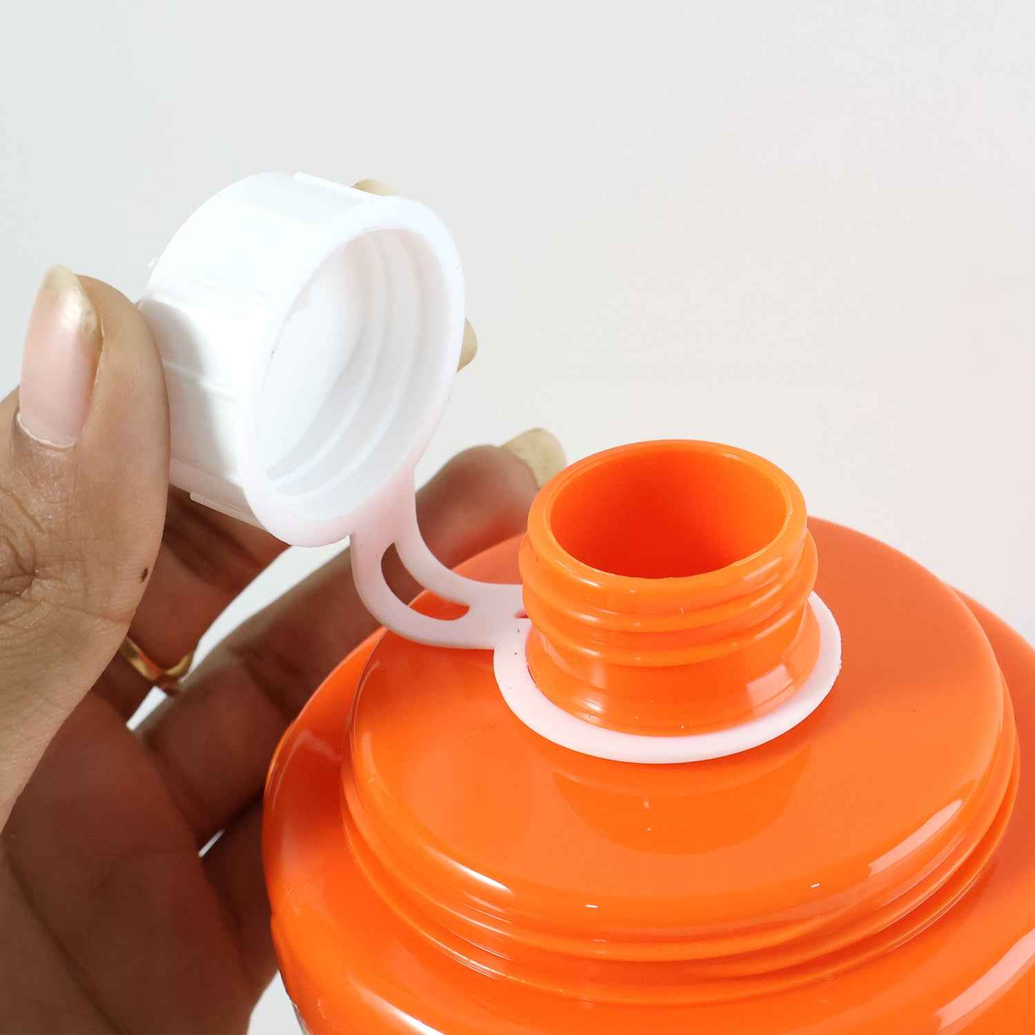 Lovely Cartoon Printed Plastic Cup With Lid (Approx. 350 Ml 1 Pc)