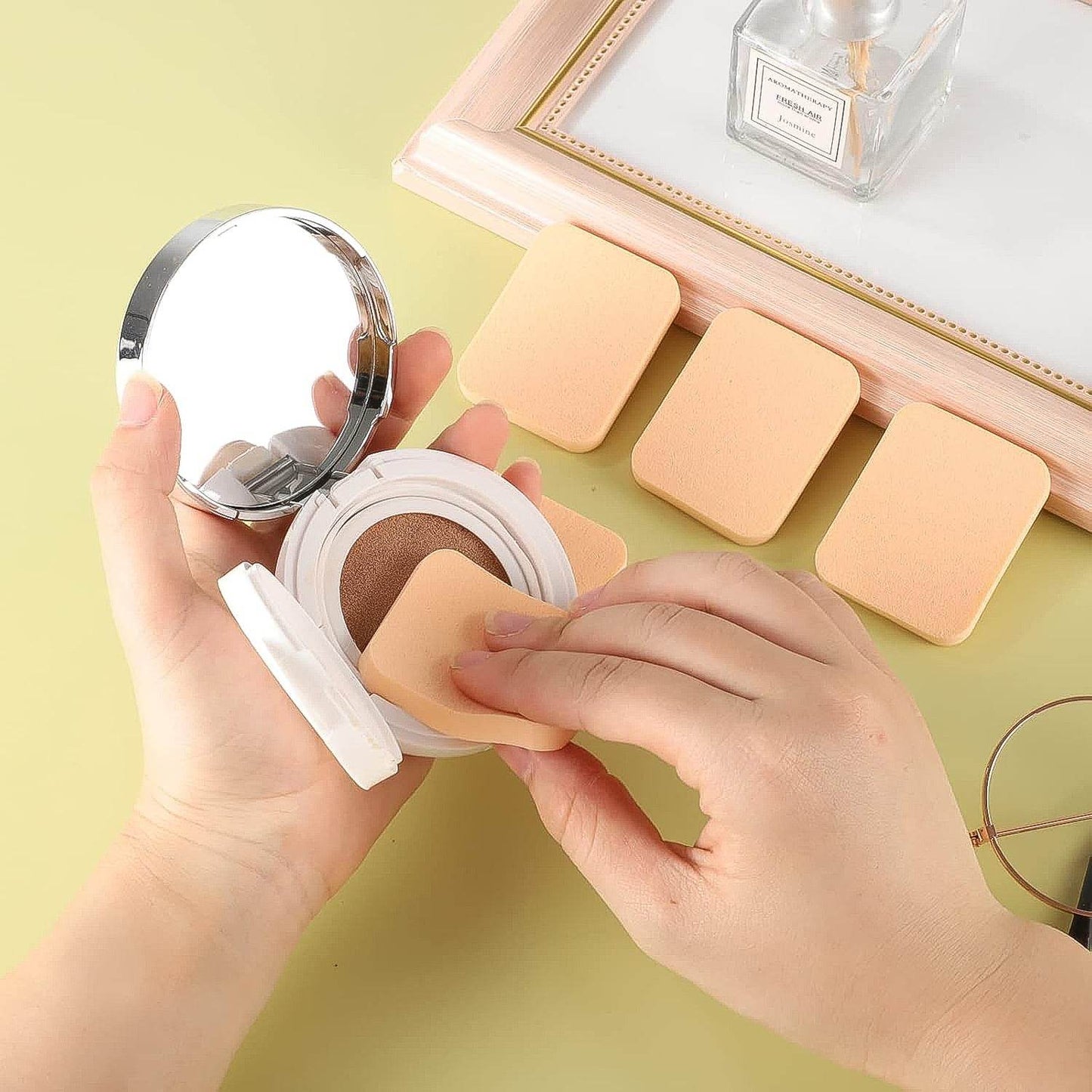 Makeup Sponges Set Perfect For Liquid Cream And Powder (6 Pcs Set) - Best Deals at BeSh Deals®