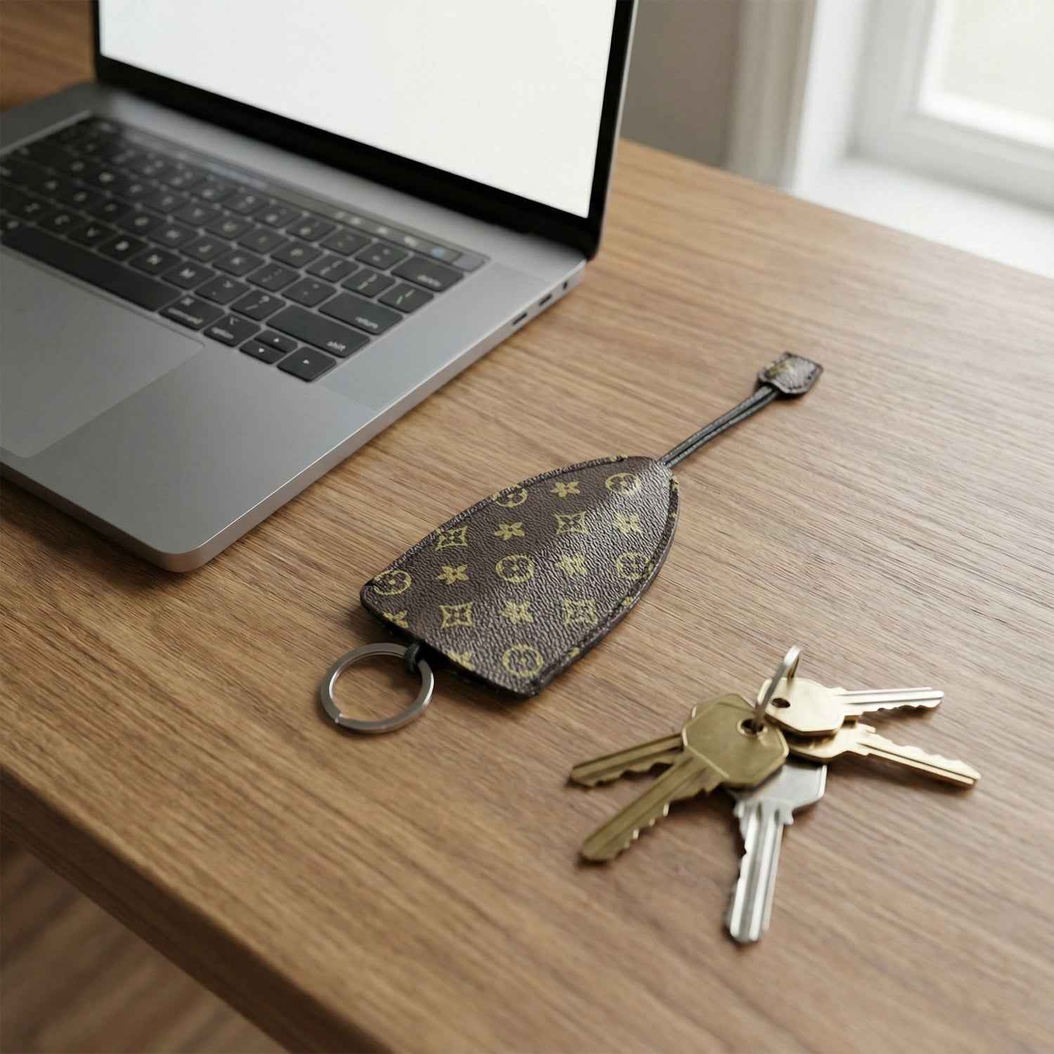 Premium Designer-style Keyholder  Key Case (1 Pc)