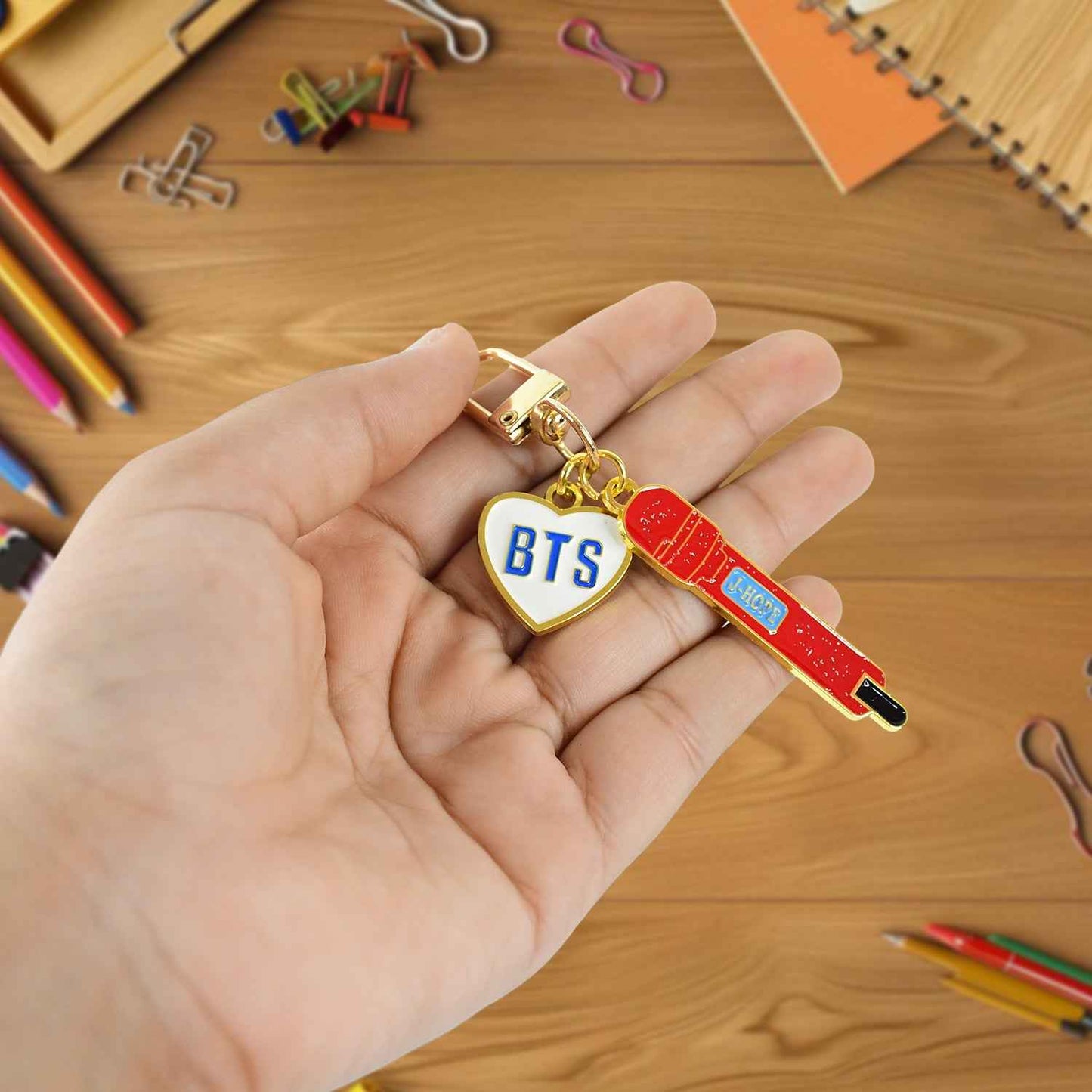 Cute Acrylic And Metal Keychains (1 Pc Mix Design) - BeSh Deals®