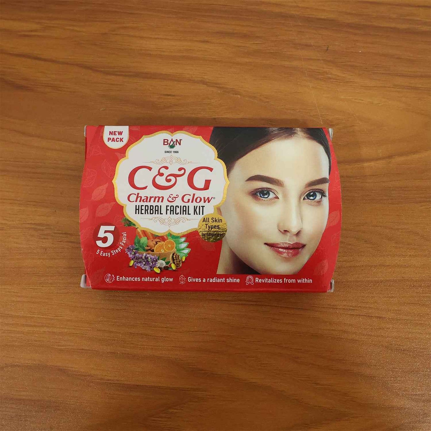 Charm  Glow 5-step Herbal Facial Kit (1 Pc)