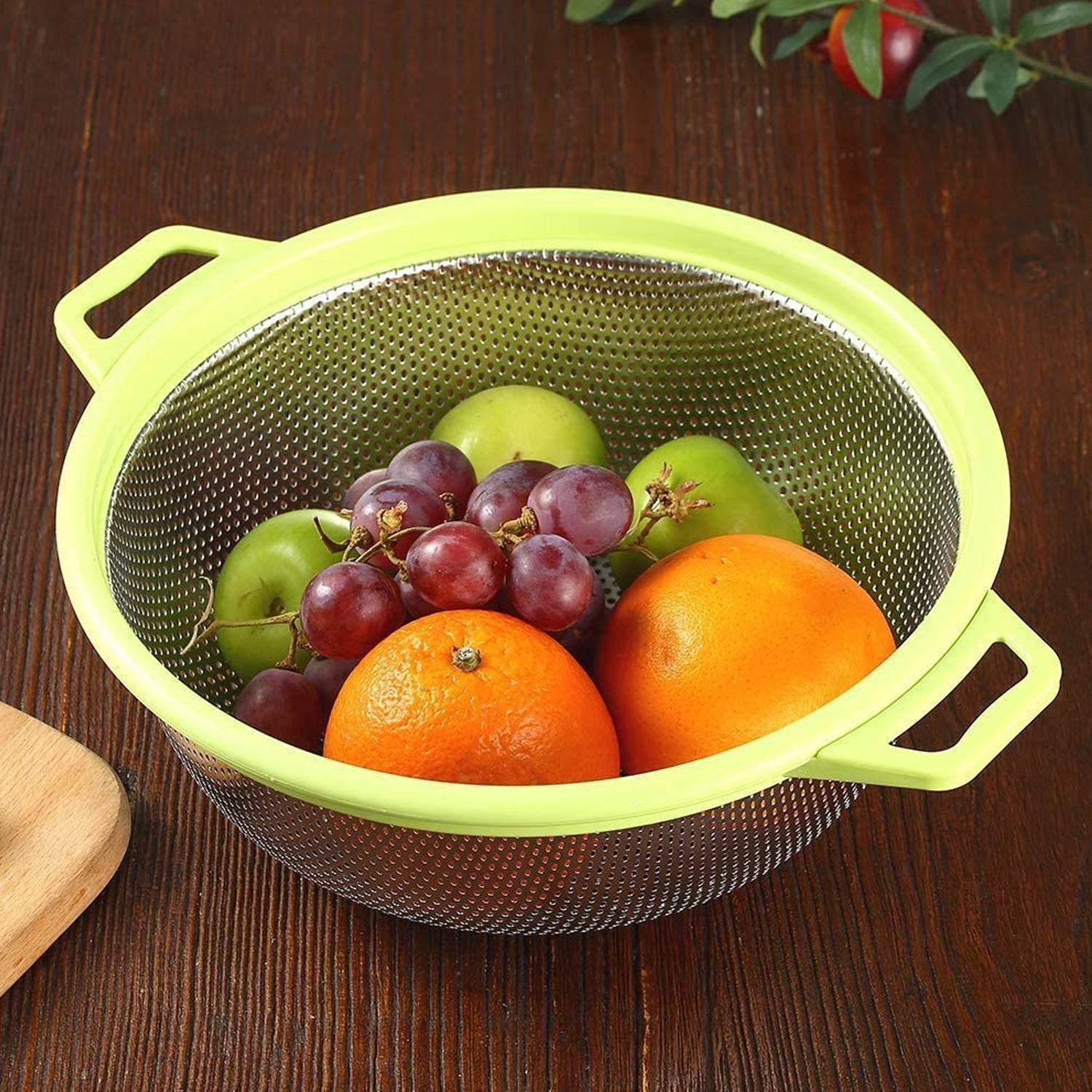 7147 Big Stainless Steel Colander With Handle Large Metal Mesh Basket Strainer For Pasta Spaghetti Berry Veggies Fruits  Kitchen Food Colander Dishwasher Safe (1 Pc ) - Best Deals at BeSh Deals®