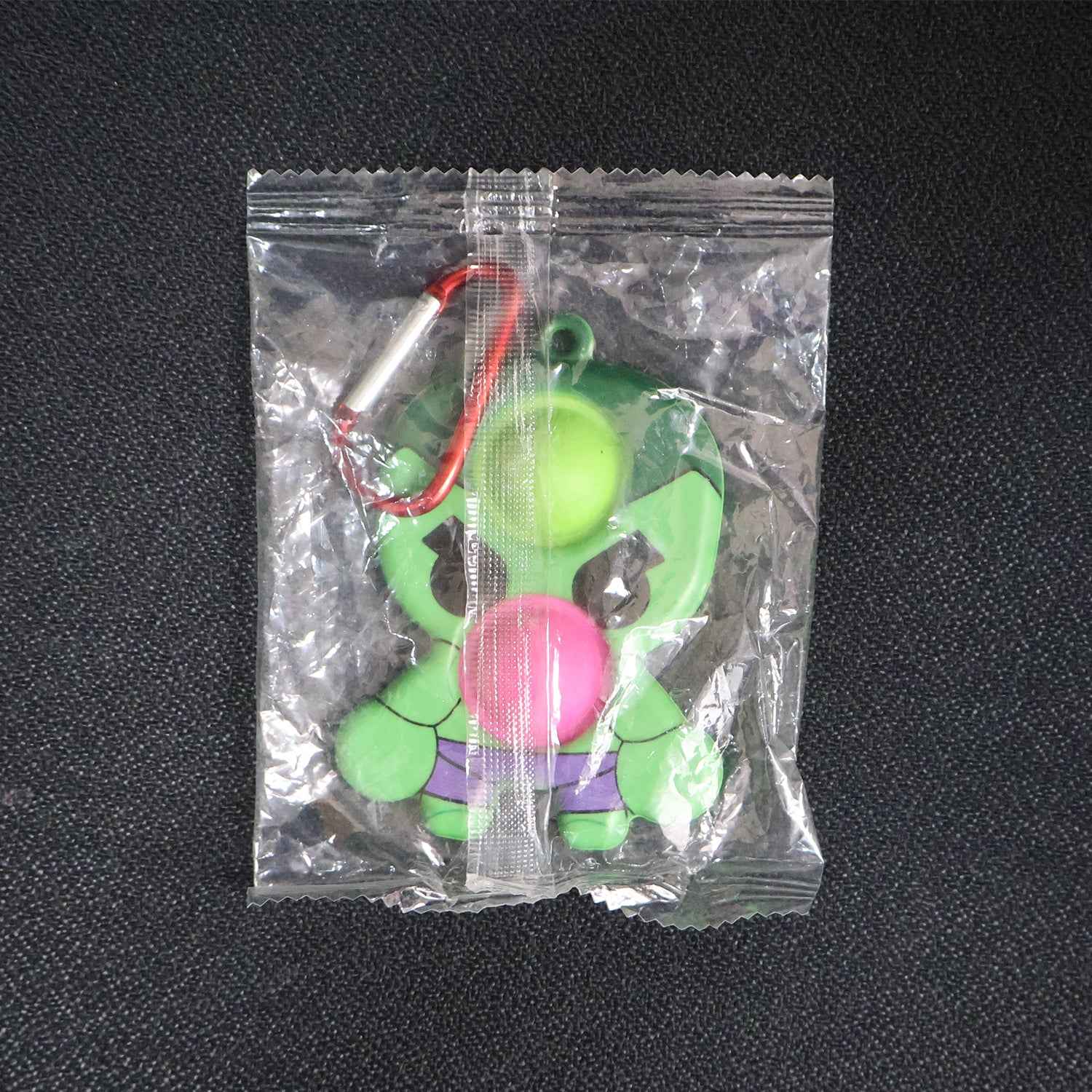 Silicone Pop It Fidget Toy With Keychain Clip (1 Pc)
