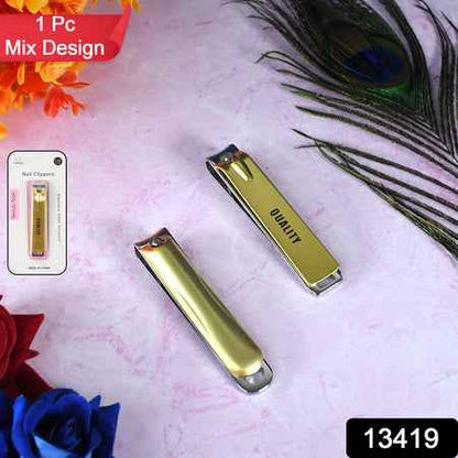 Stainless Steel Folding Portable Large Nail Clippers With Nail File (1 Pc)