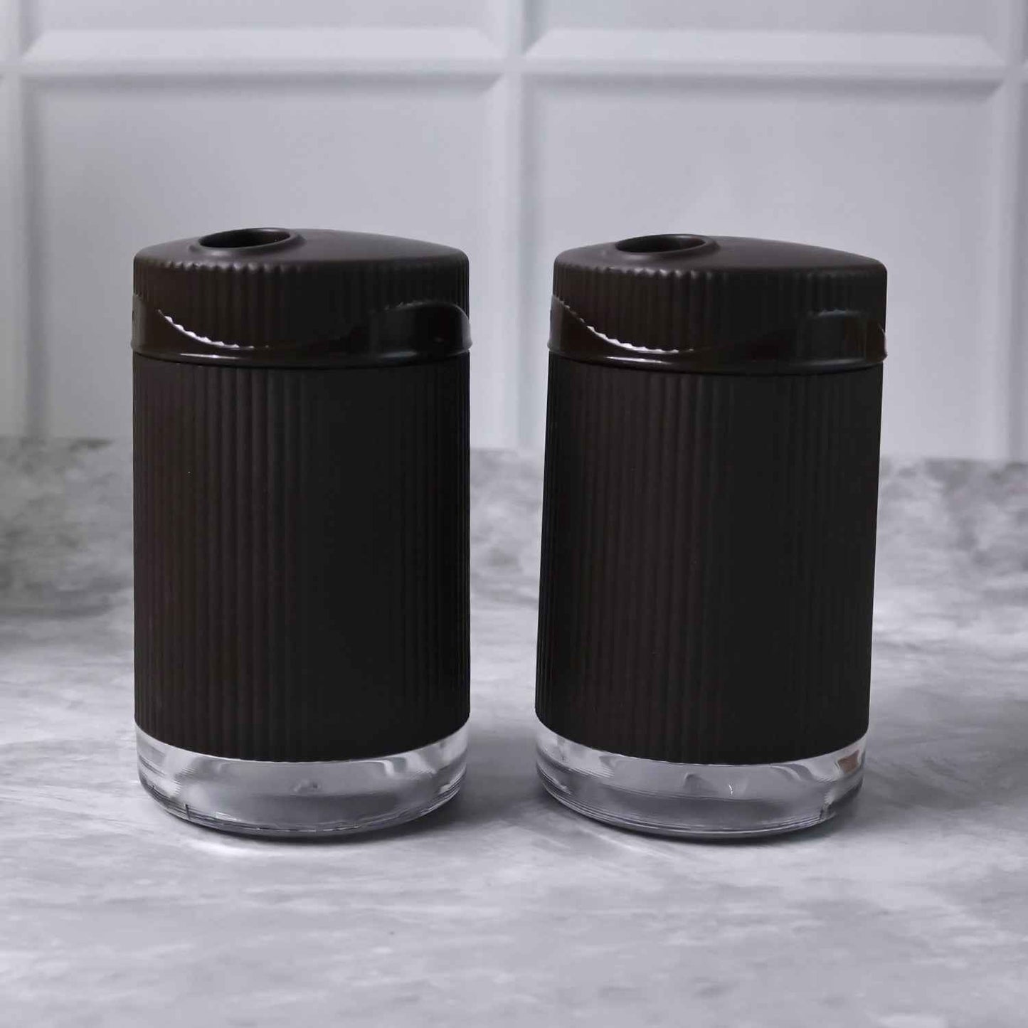 Supermom Linoo Salt  Pepper Dispenser Set (2 Pc)