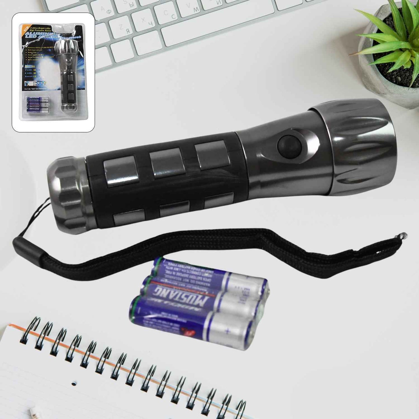 Aluminium Ledxenon Rubber Grip Handtourch (31.5v Aaa Batteries  Not Included)