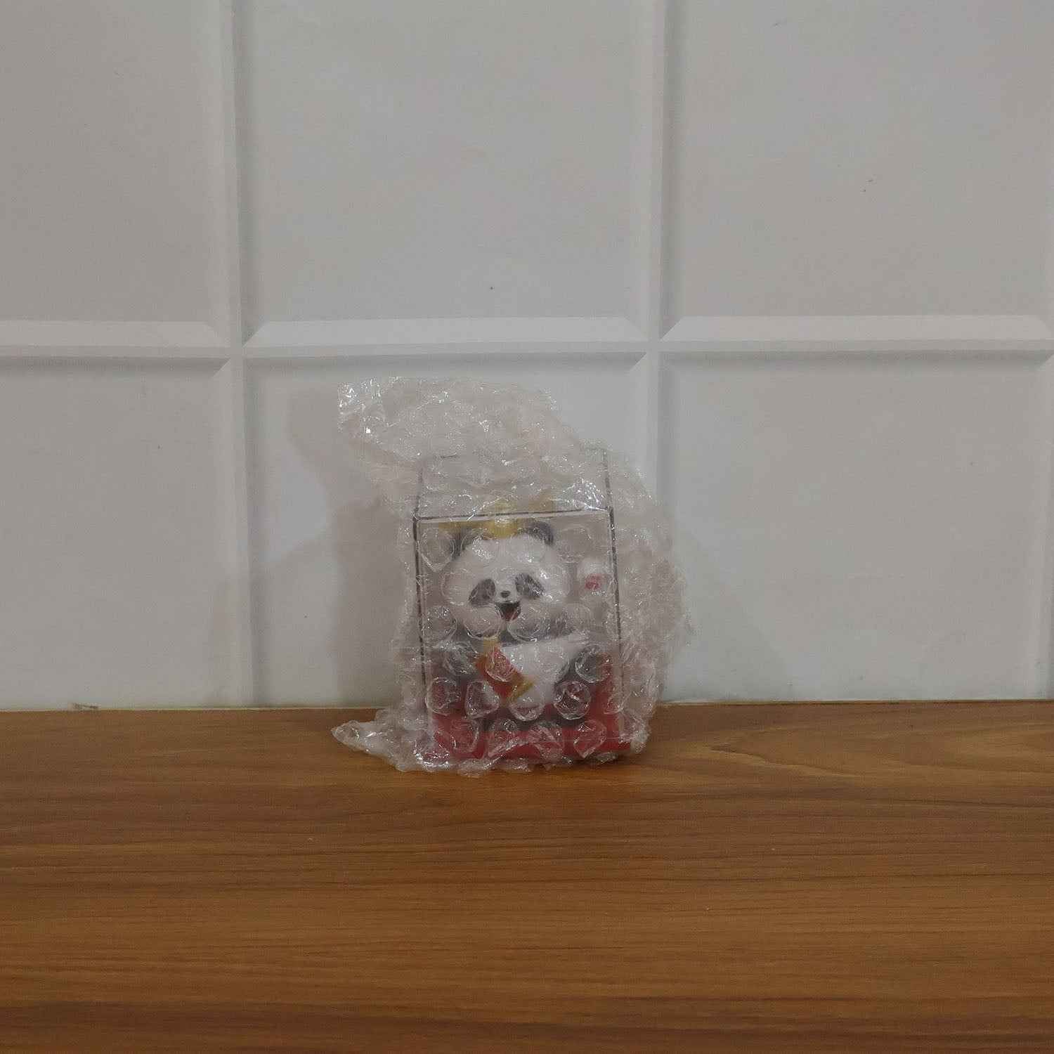 Solar Powered Moving Hand Panda Showpiece (1 Pc)