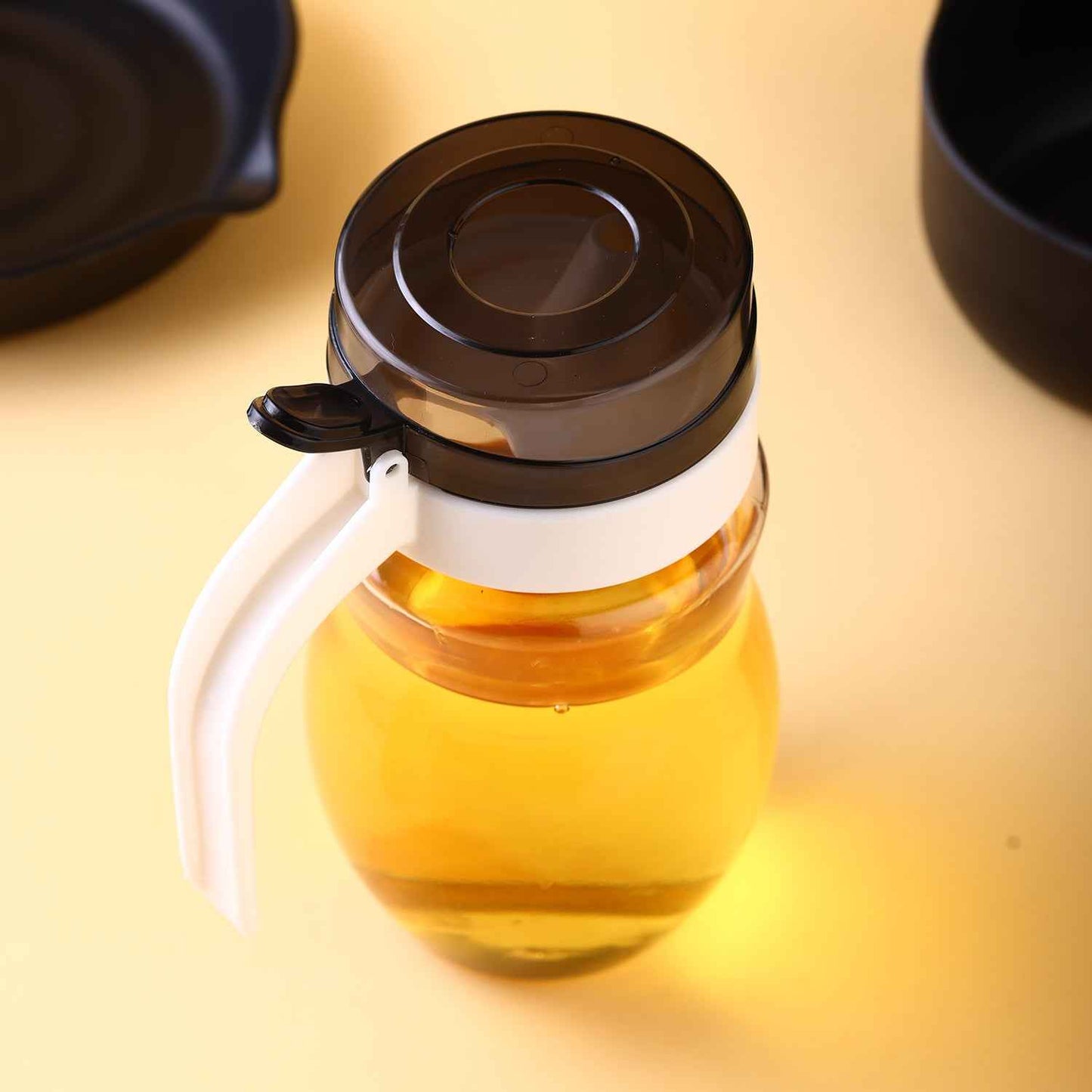 8127 Oil Dispenser Stainless Steel With Small Nozzle 650ml