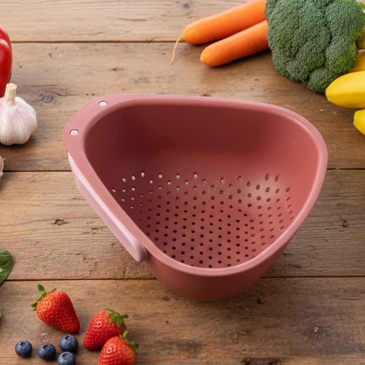 Supermom Kitchen Colander With Foldable Handle And Drain Base