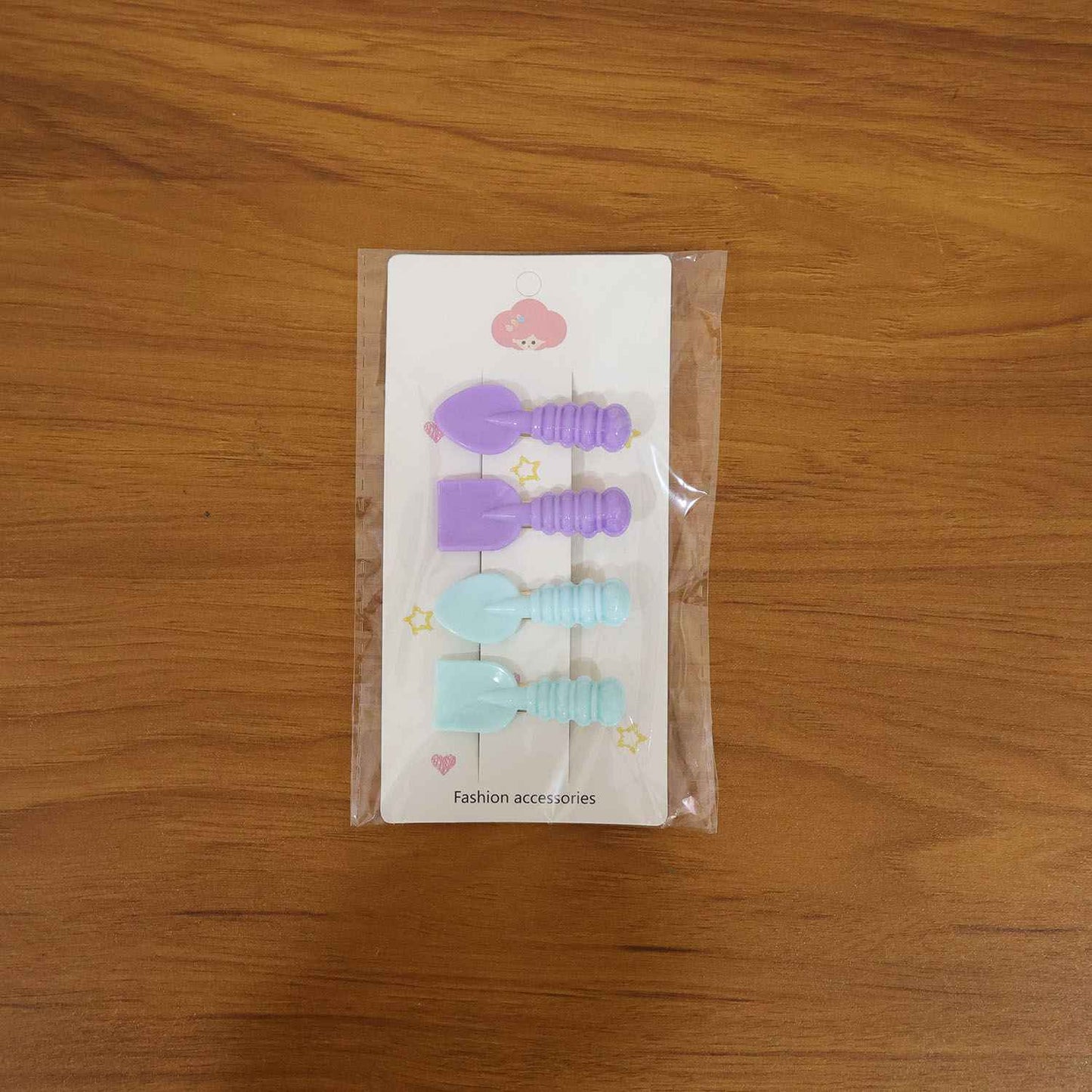 Cute Spoon  Spatula Shape Decorative Hair Clip Set (4 Pc)