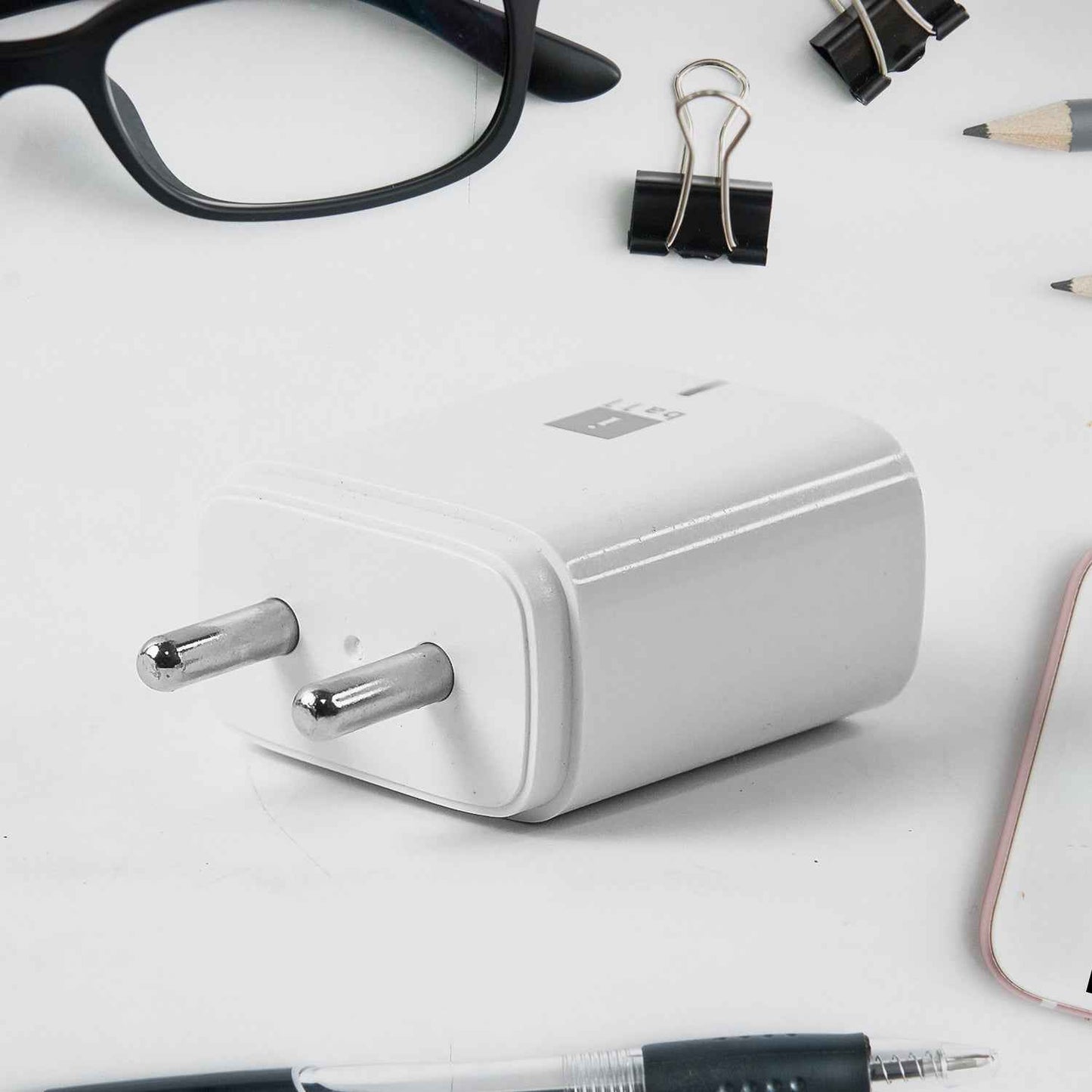 Iball Dual Usb Wall Charger 5v3.1a  High-speed Dual Port Fast Charging Adapte (1 Pc)