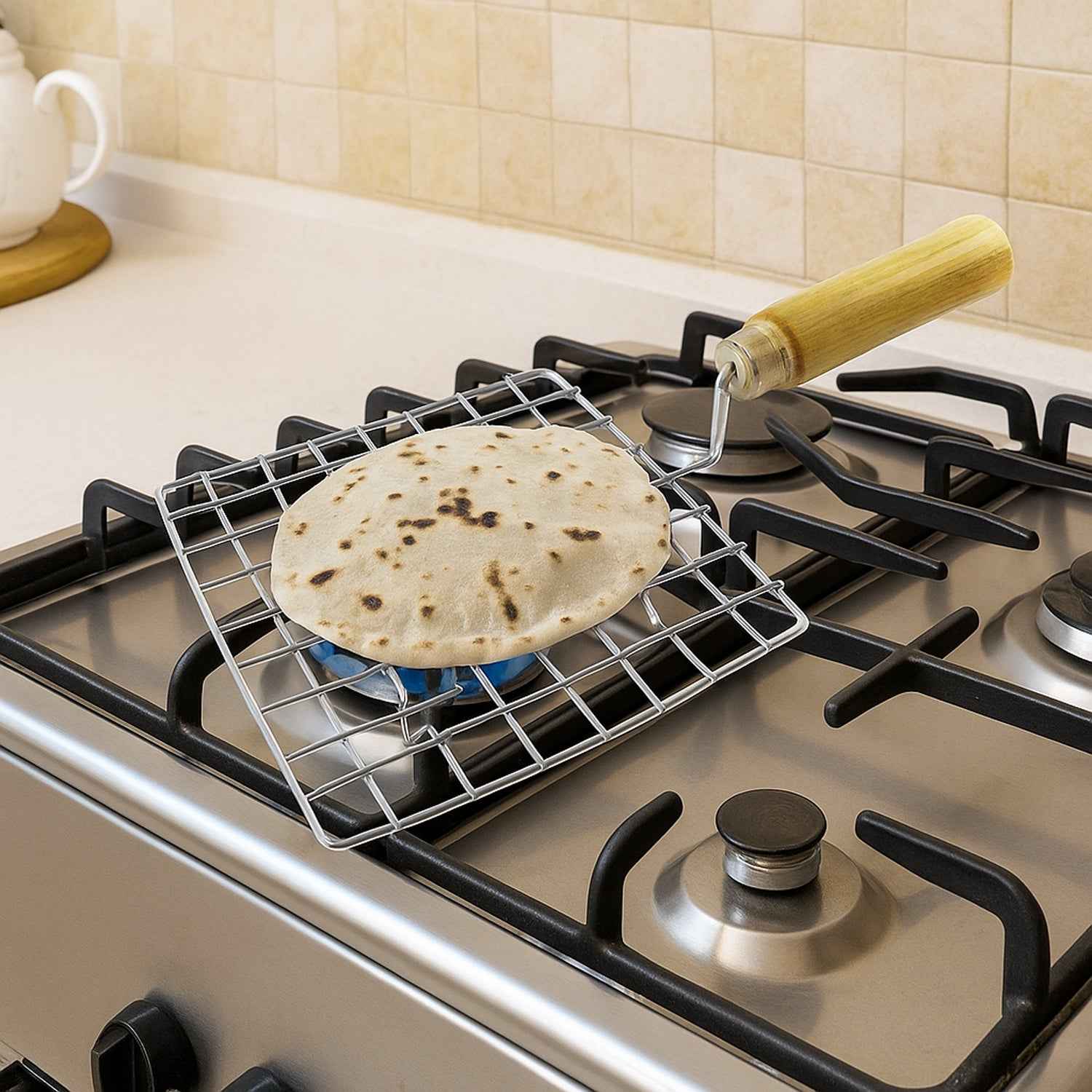 2086 Kitchen Square Stainless Steel Roaster Papad Jali Barbecue Grill With Wooden Handle