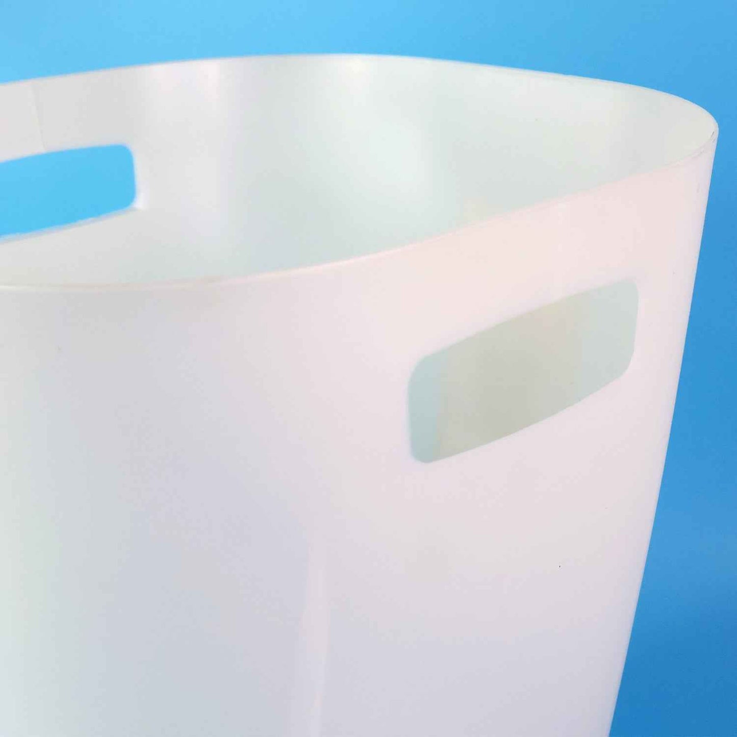 Multipurpose Modern Dustbin For Office And Home (26x23 Cm)