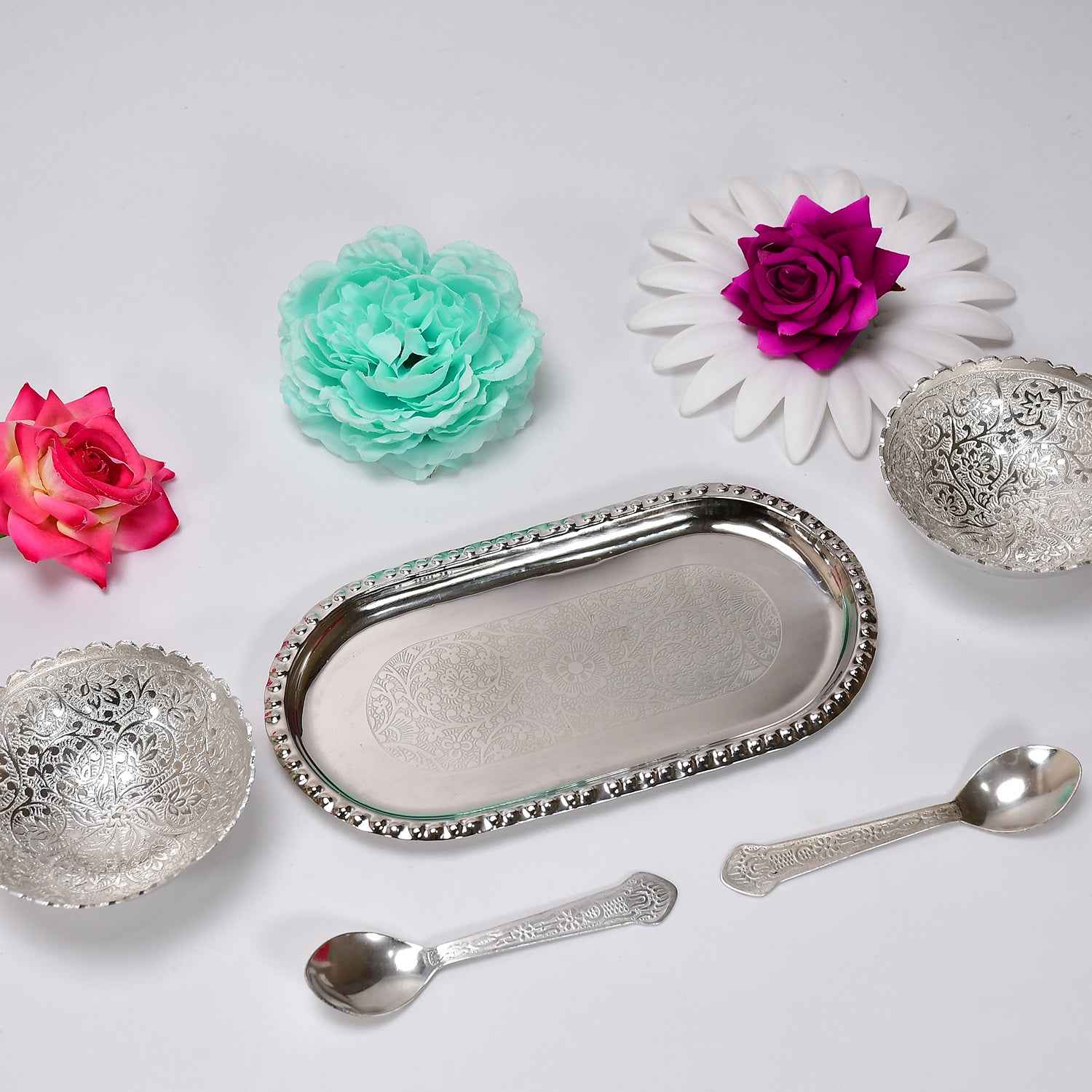 2947a Silver Plated 2 Bowl 2 Spoon Tray Set Brass With Red Velvet Gift Box Serving Dry Fruits Desserts Gift