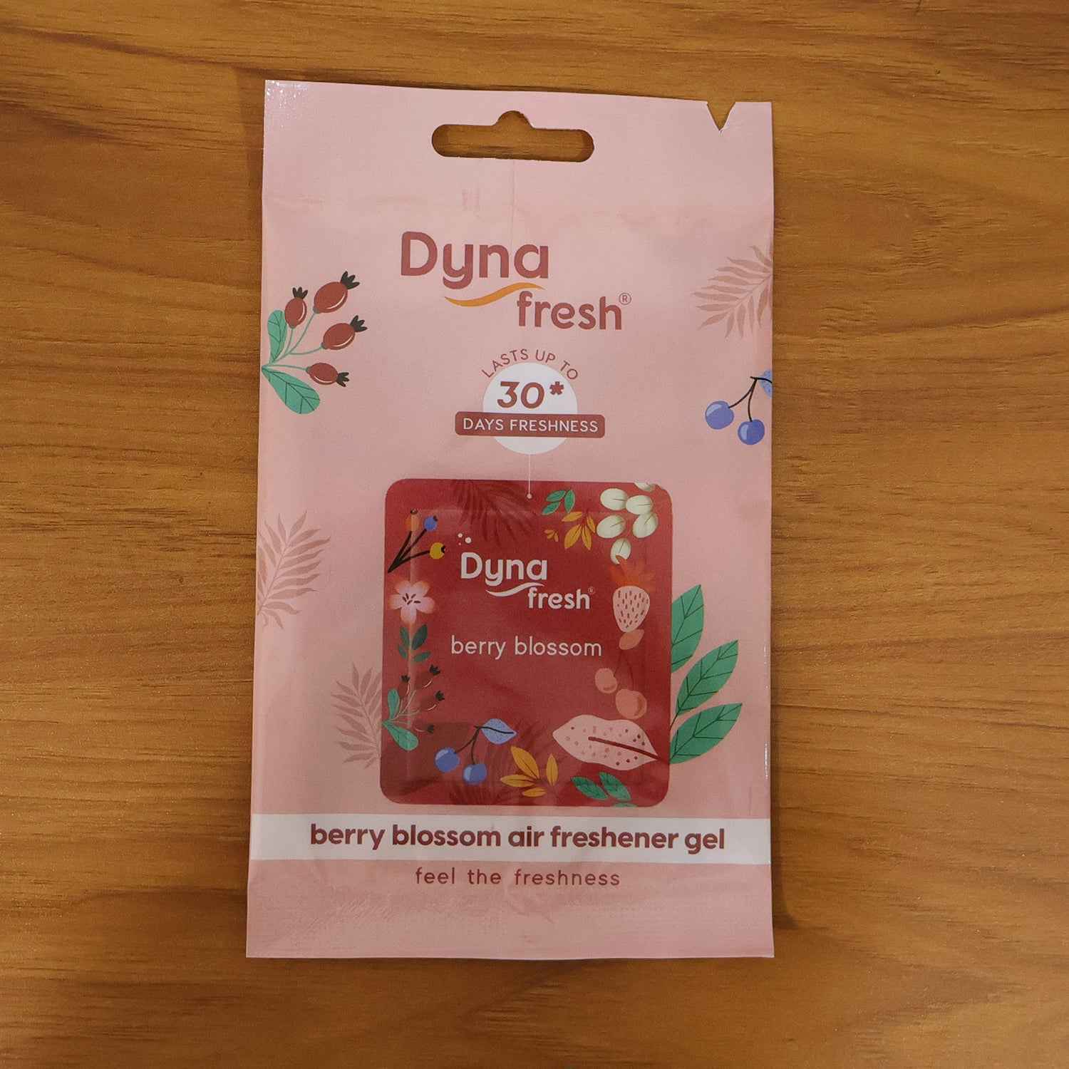 Hanging Bathroom Berry Blossom Air Freshener Gel (1 Pc 10 Gm)