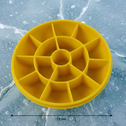 Premium Round Ice Cube Tray With Lid (1 Pc)