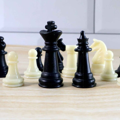 Foldable Magnetic Chess Board Game Set (24 X 24 Cm)