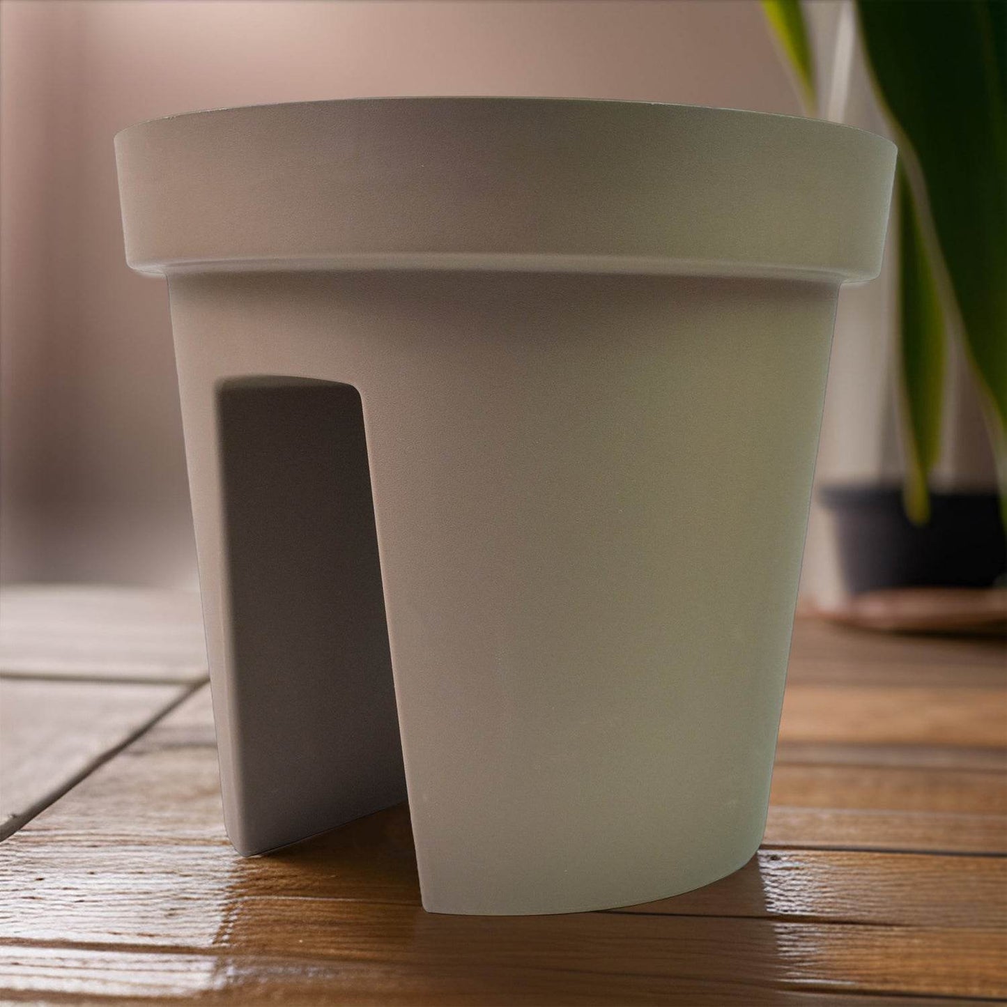 Creative Flower Pot Balcony Flower Pot Holder (2 Pc) - Best Deals at BeSh Deals®