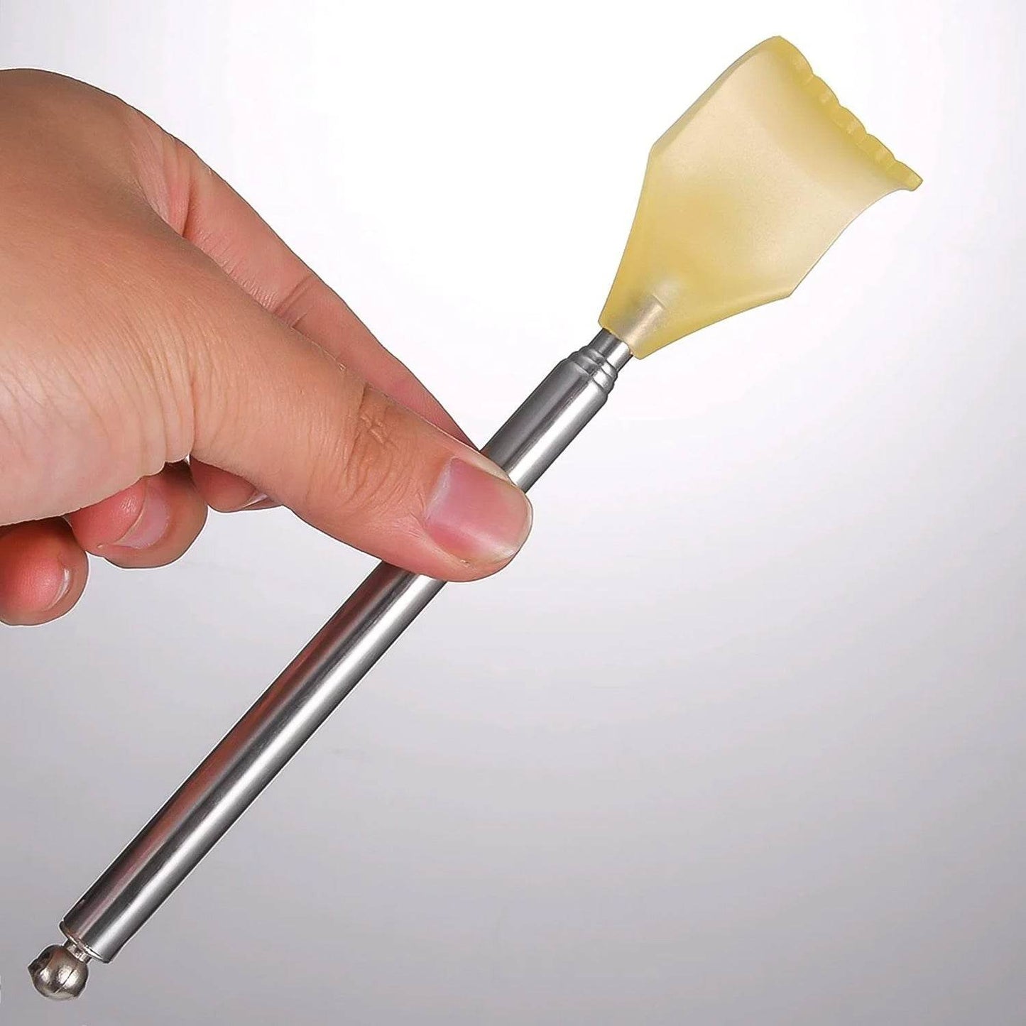 Telescopic Back Scratcher With Plastic Claw (1 Pc) - Best Deals at BeSh Deals®