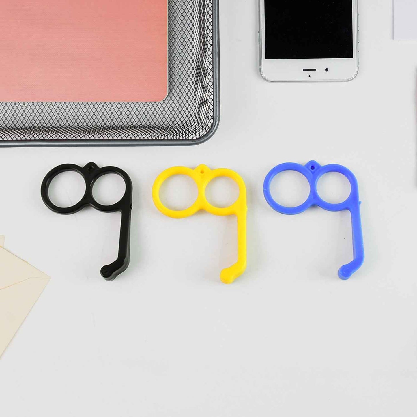 Plastic Hand Mobile Stand (Mix Color  1 Pc)