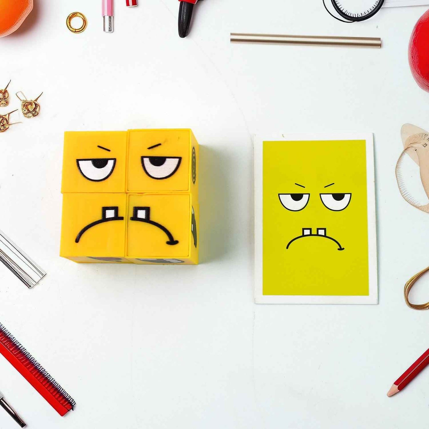 Educational Face Expression Changing Puzzle Cube Toy Set